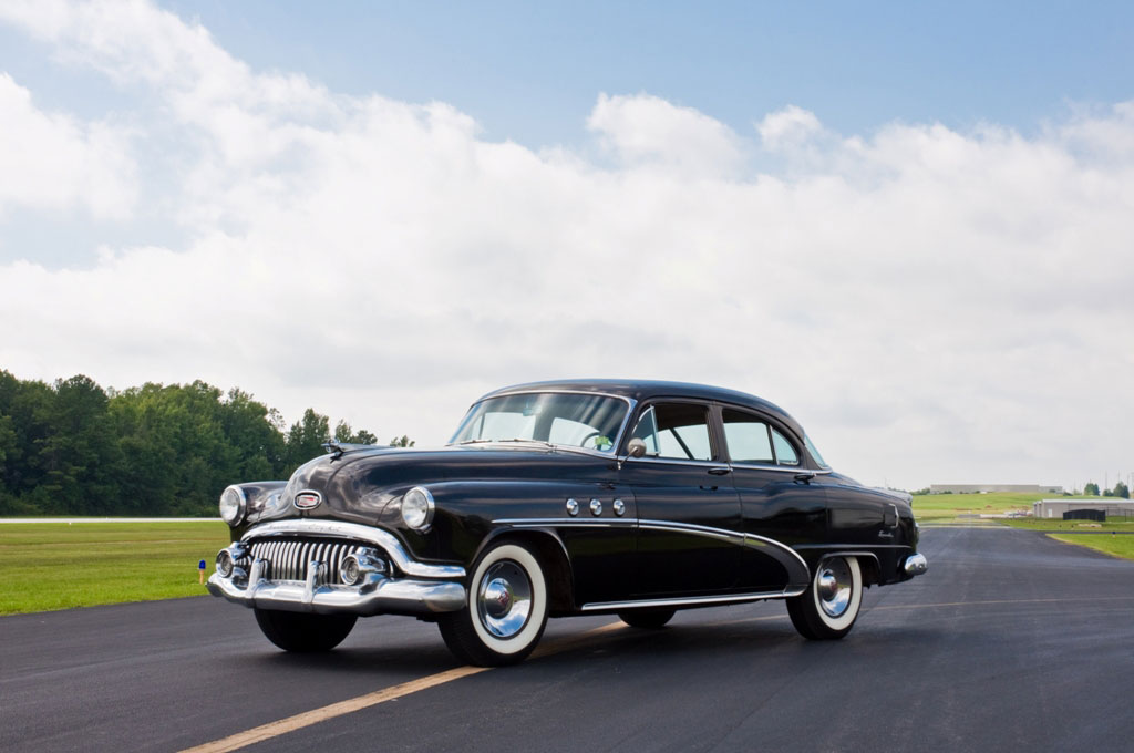 1952 Buick Eight, courtesy Fotowerks